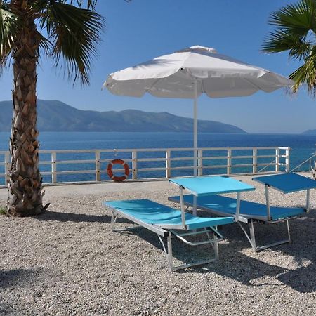 Coral Hotel & Resort Radhimë Exteriör bild