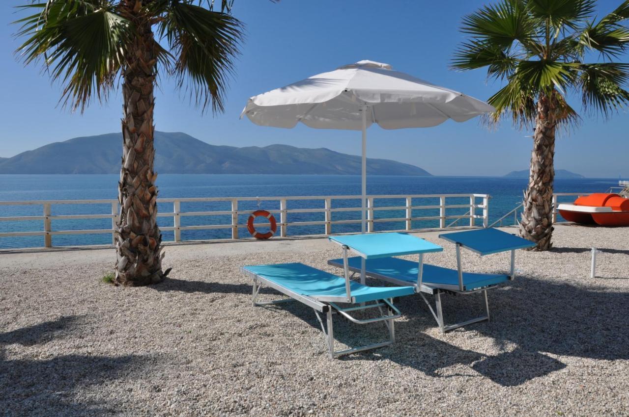 Coral Hotel & Resort Radhimë Exteriör bild